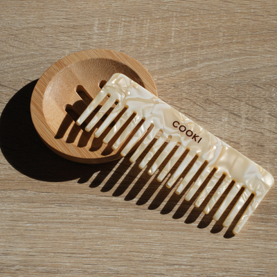 Cooki Cream Acetate Comb